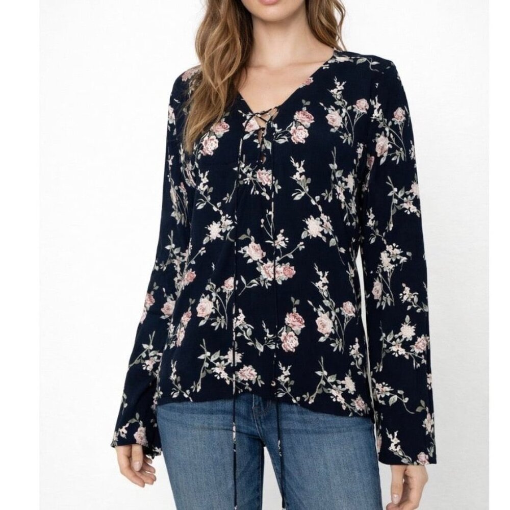 Forever 21 plus size lightweight blouse SZ 3X black and floral print Boho style